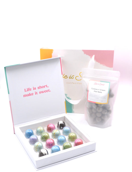 Large Gift (Gift bag filled with a 16pc Bonbon Box, and 2 Dragees of your choice)